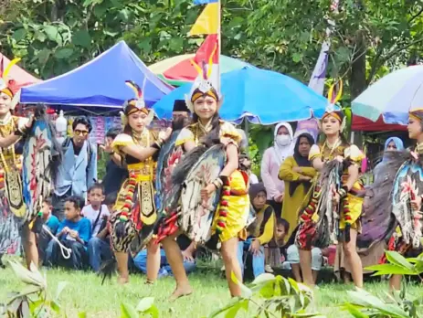 JATHILAN: Salah satu penampil pada Merti Dusun Krebet 2025, jathilan. (Foto: Priyo Wicaksono)