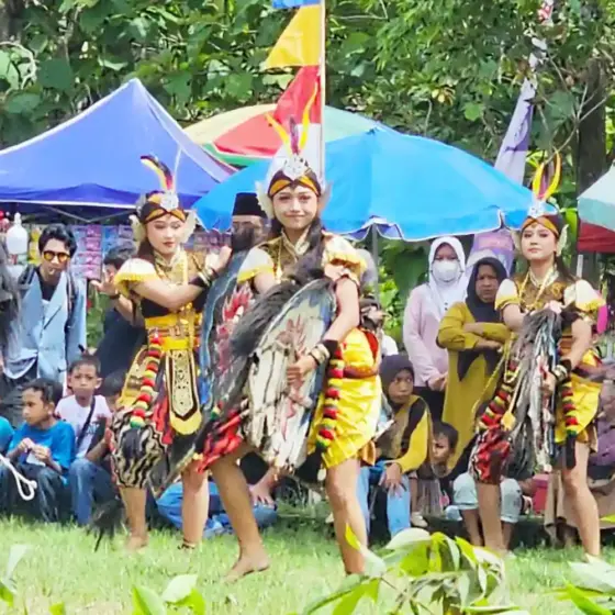 JATHILAN: Salah satu penampil pada Merti Dusun Krebet 2025, jathilan. (Foto: Priyo Wicaksono)