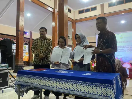Berarti acara penyerahan bantuan aset dari ISI kepada Sanggar Catur Budaya. ( Istimewa )